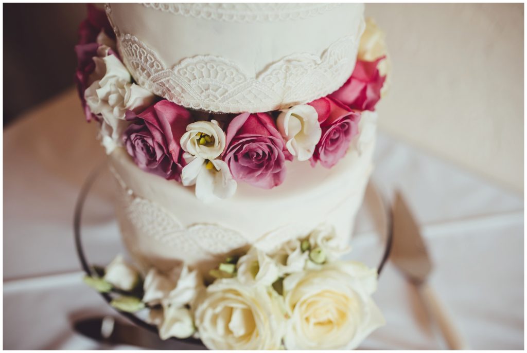 Sophie And Emily Pretty Chesterfield Wedding At The Fox And