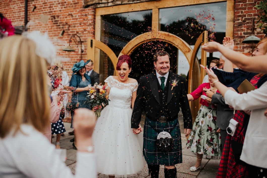 Becky Ryan Photography - nottingham wedding hazel gap barn wedding