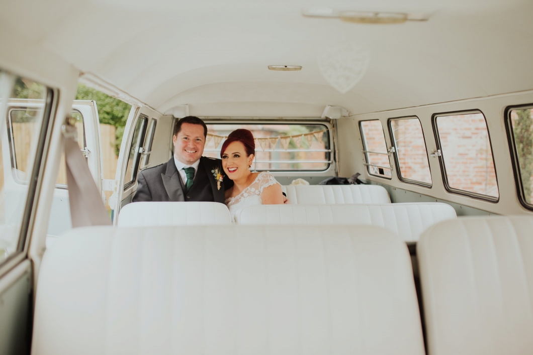 Becky Ryan Photography - nottingham wedding hazel gap barn wedding